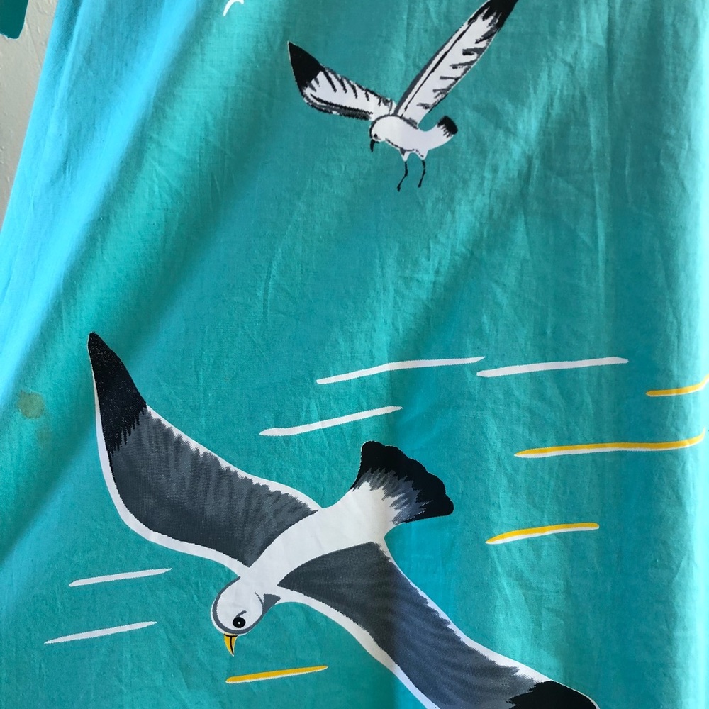 Beautiful 2-Piece Ensemble, Includes Accessories - image 3